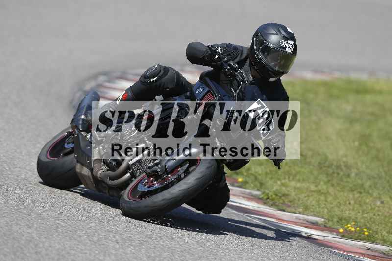/44 09.08.2025 Plüss Moto Sport ADR/Freies Fahren/785